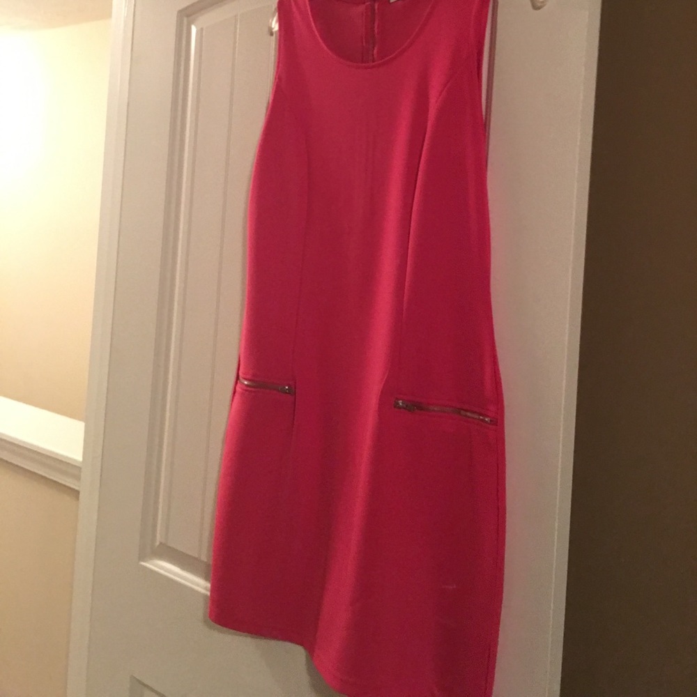 Dress with pockets
